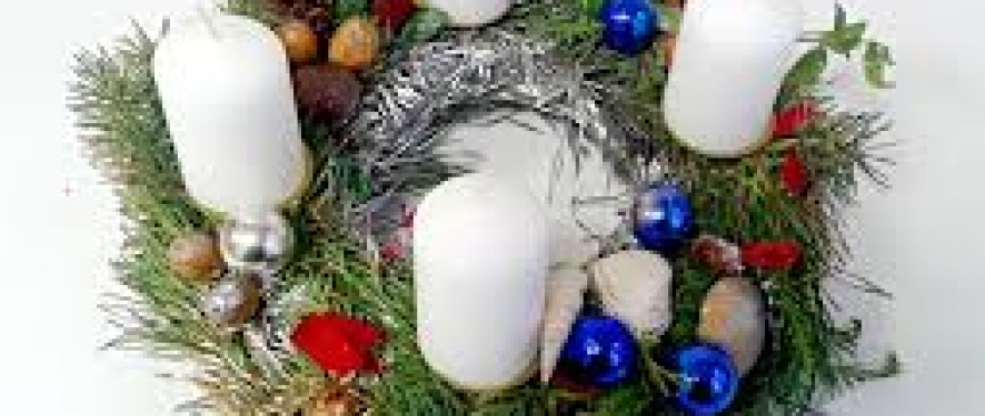 Gaidot Ziemassvētkus Adventi