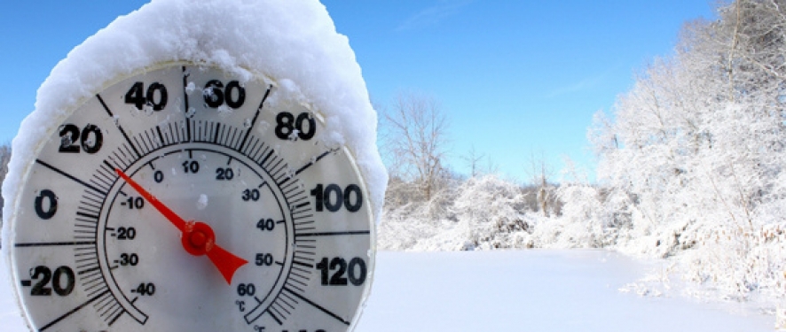 Skolas apmeklējums stipra sala laikā Thermometer Cold