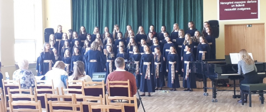 Lepojamies! 20180327 164118